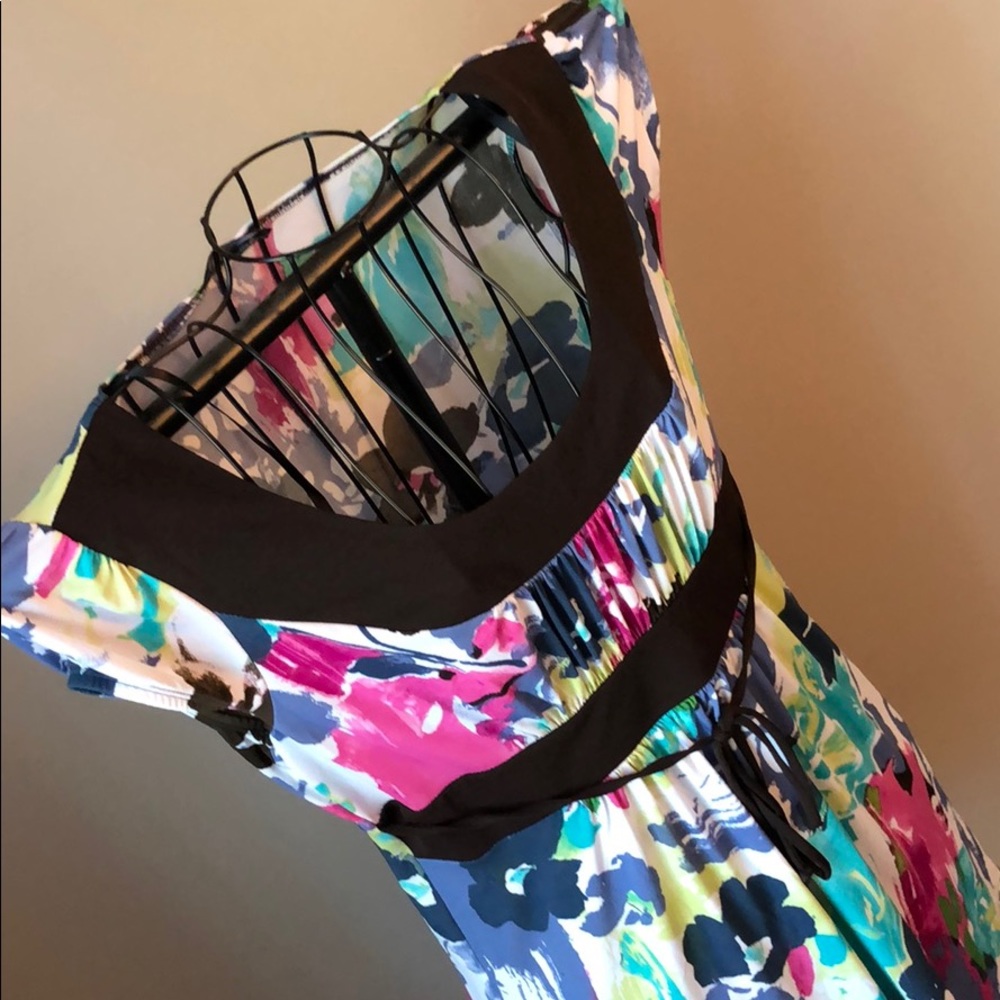 Colorful Short-Sleeve Dress